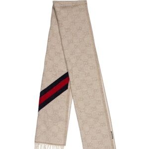 Lots of designer pieces. excellent condition. huge discount on bundles!!!